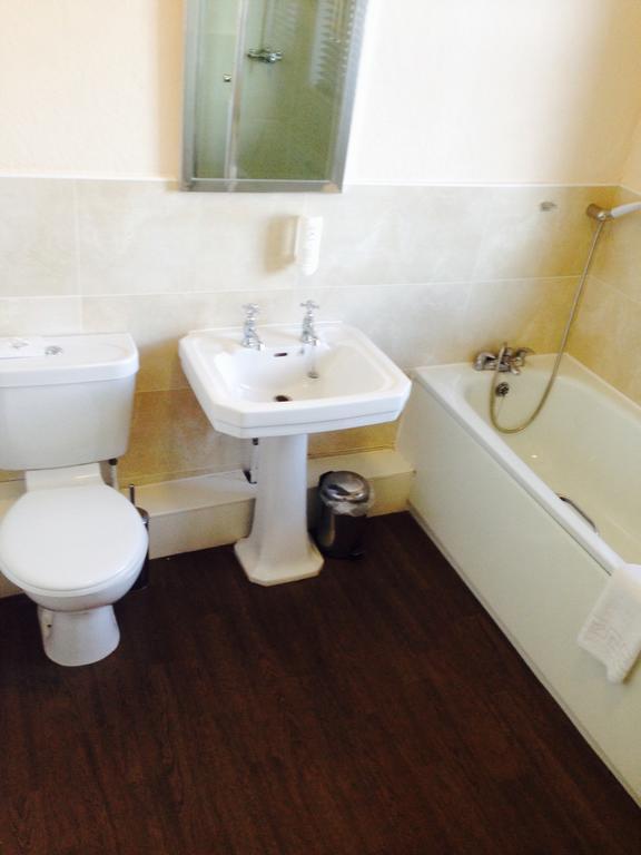 The Three Tuns Hotel Wetherspoon Thirsk Luaran gambar